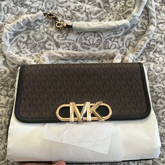 Parker Extra-Large Logo Shoulder Bag brand new - Picture 5 of 6